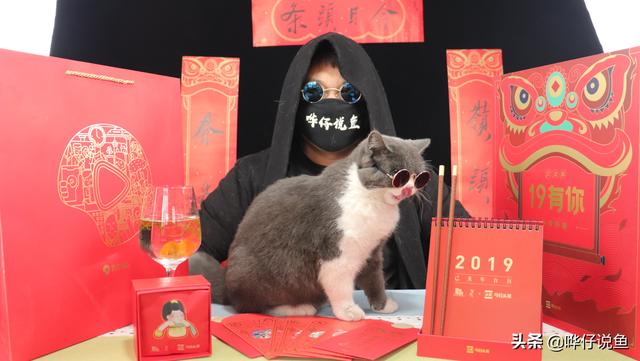 为什么鱼缸的水会有鱼腥味（如果我说鱼缸鱼腥味可能是有毒的）(1)