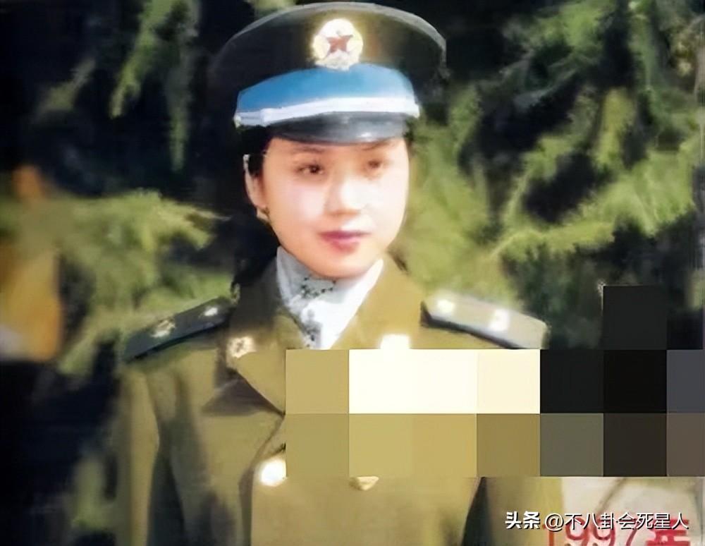 5位女星穿“军装”，把殷桃、周冬雨等放在一起，差距就出来了"