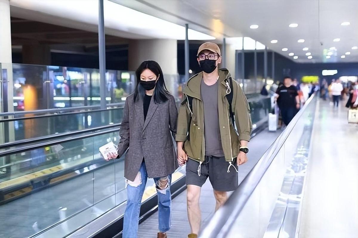 朱亚文老婆个人简介沈佳妮（朱亚文眼光真好，39岁的妻子素颜仍清纯，西装配破洞裤优雅又时髦）
