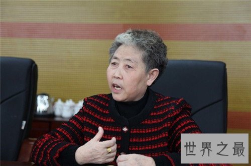 陶华碧创建老干妈 出身农村如今身价几十亿
