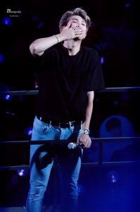 ​fakelove什么意思（fake什么意思）