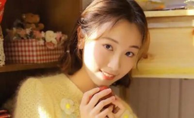 ​女生暗示你追她的五个表现，不要错过她的暗示