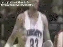 NBA史上十大最矮球员，他身高1米6封盖2米13尤因！