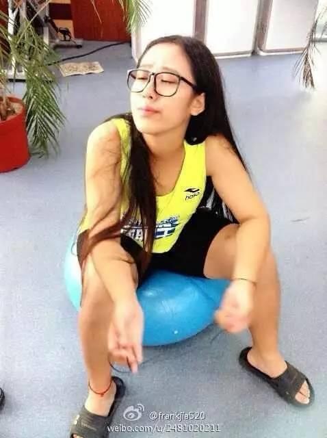 她曾被誉为“中国最美女胖子”，如今瘦下来美成了小仙女！