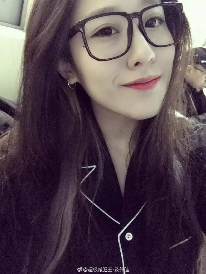 她曾被誉为“中国最美女胖子”，如今瘦下来美成了小仙女！