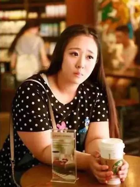 她曾被誉为“中国最美女胖子”，如今瘦下来美成了小仙女！