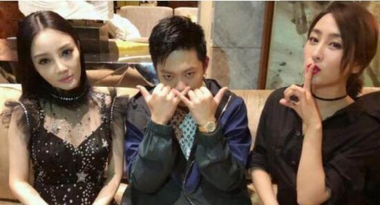 女星和婆婆合照, 李小璐很甜蜜, 杨颖如母女, 嫁入豪门的她最尴尬
