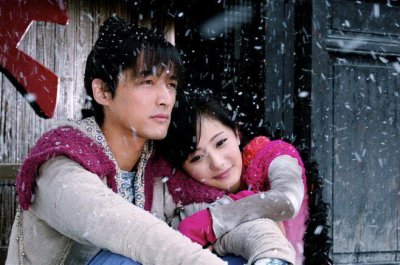 ​她曾是杨幂最力捧的艺人之一，却无奈就是捧不红，后为此选择解约