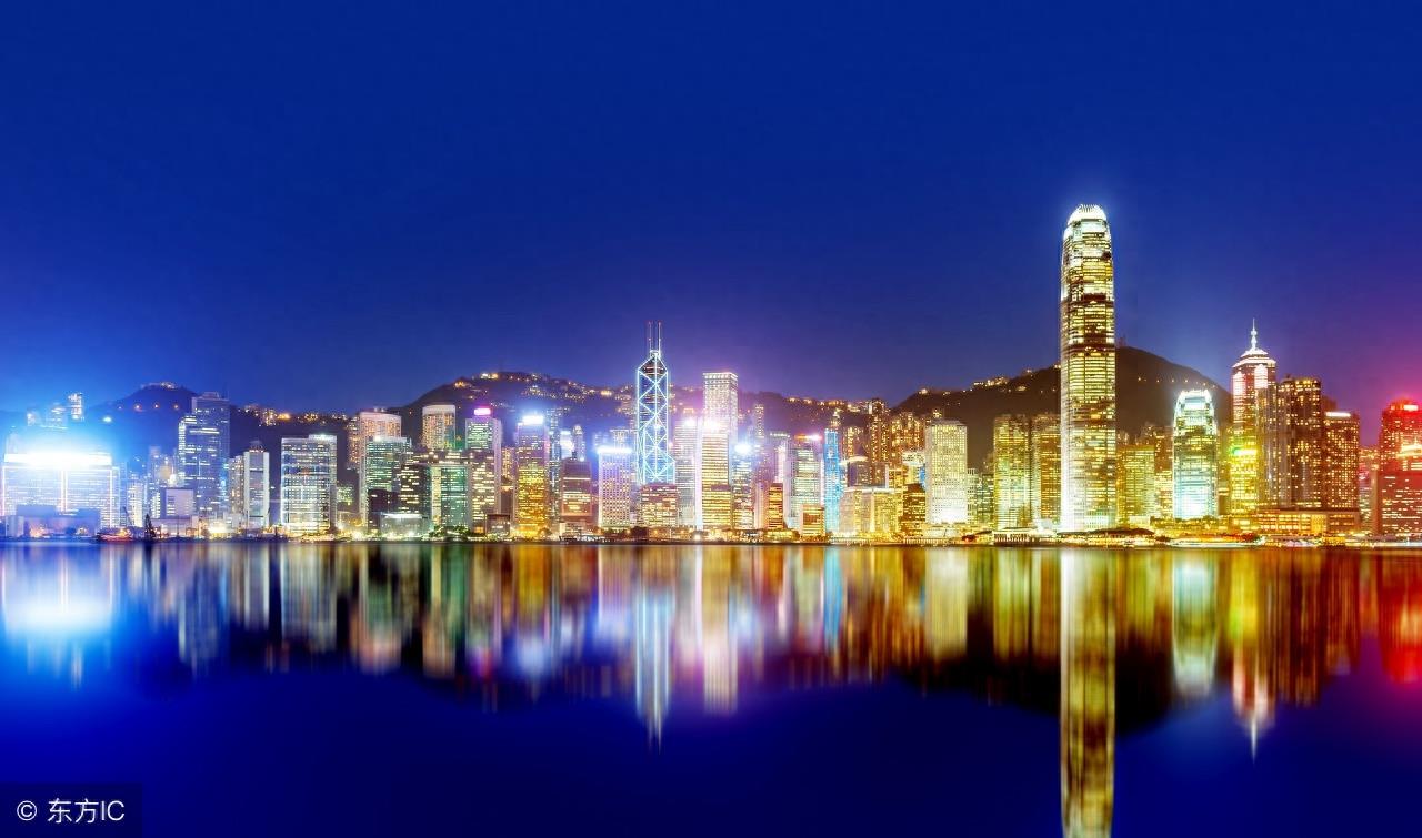 世界上最美的三大夜景，中国一座城市名列榜首，美得让人窒息