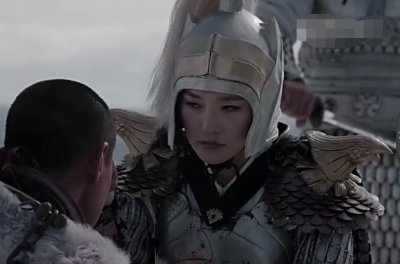​《海上牧云记》牧云严霜硕风和叶相爱相杀，最终严霜死在铁辕刀下