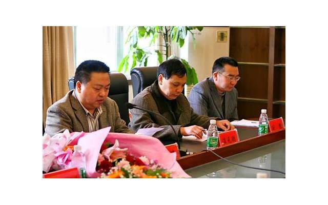  男生恋爱中发的红包，分手后可以追回吗