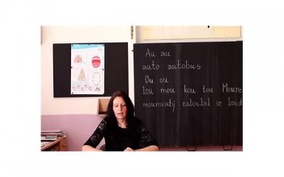 ​抖音女性热门文案（抖音热门女生文案）
