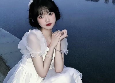 ​在陌陌聊天怎么吸引女生(陌陌女生聊天怎么找话题)